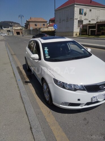 Kia Cerato 2011, 272,000 km - 1.6 л - Bakı