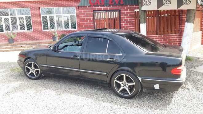 Mercedes E 200 2000, 320,000 km - 2.0 l - Bakı