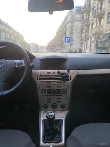 Opel Astra 2008, 228,000 km - 1.3 l - Bakı