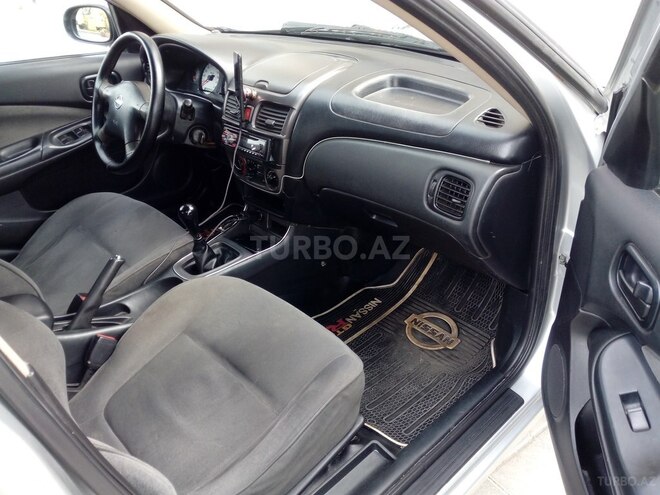 Nissan Sunny 2005, 296,000 km - 1.6 л - Sumqayıt