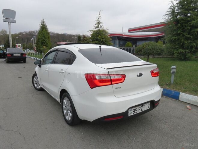 Kia Rio 2012, 195,000 km - 1.4 l - Qəbələ