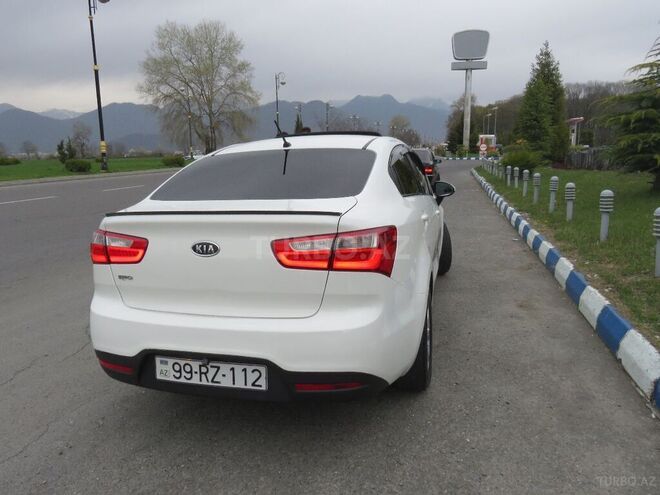 Kia Rio 2012, 195,000 km - 1.4 l - Qəbələ