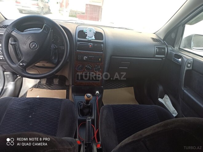 Opel Astra 2000, 278,000 km - 1.6 л - Bakı