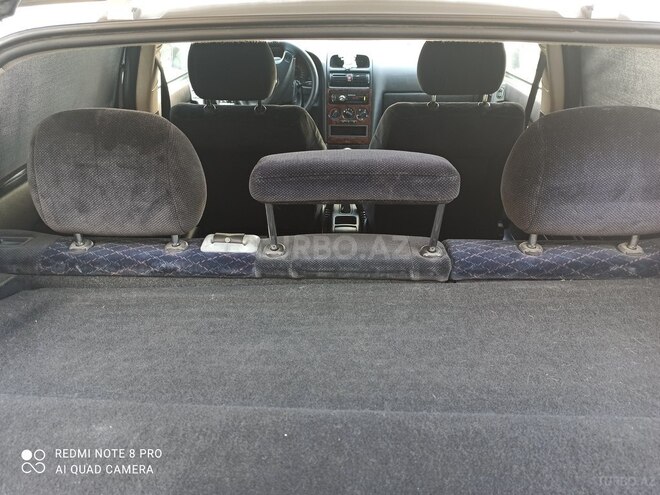 Opel Astra 2000, 278,000 km - 1.6 л - Bakı