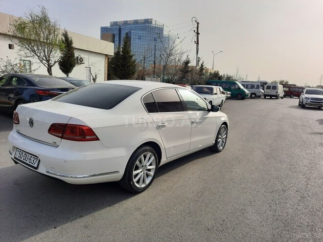Volkswagen Passat 2013, 178,000 km - 1.8 l - Sumqayıt