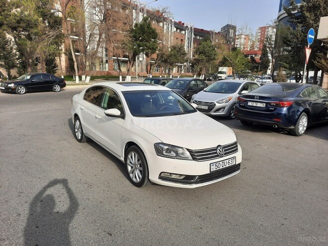 Volkswagen Passat 2013, 178,000 km - 1.8 l - Sumqayıt