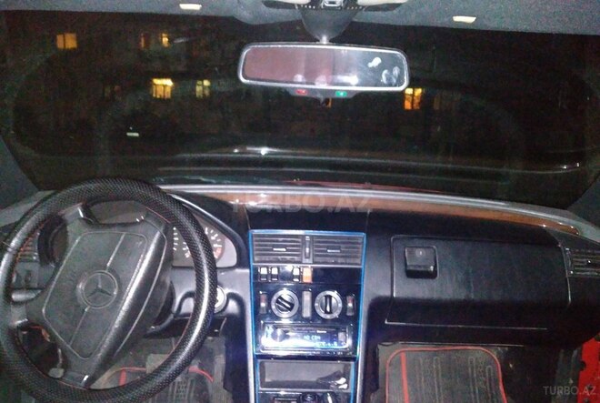 Mercedes C 200 1995, 420,000 km - 2.0 l - Bakı