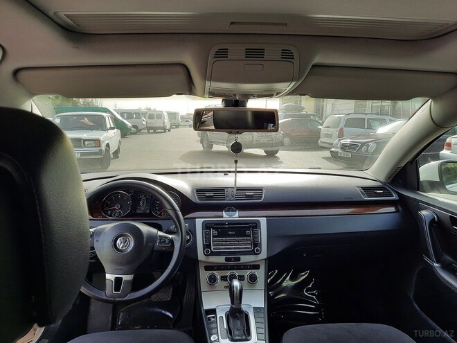 Volkswagen Passat 2013, 178,000 km - 1.8 l - Sumqayıt