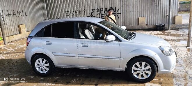 Kia Rio 2010, 145,000 km - 1.5 l - Bakı