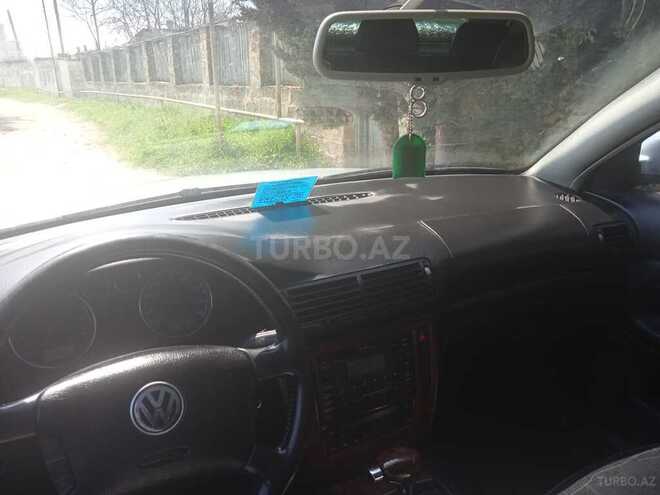 Volkswagen Passat 2002, 230,000 km - 2.8 л - Bakı