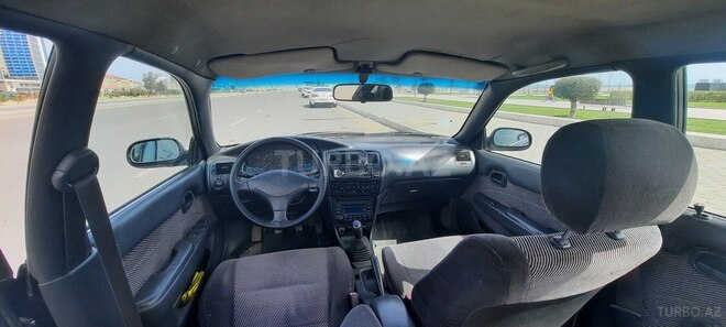 Toyota Corolla 1997, 256,000 km - 1.6 l - Bakı