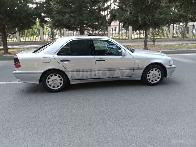 Mercedes C 280 1999, 300,000 km - 2.8 l - Mingəçevir