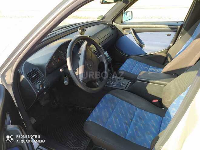 Mercedes C 200 1998, 243,000 km - 2.0 l - Bakı