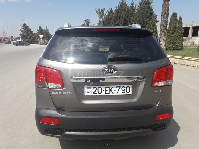 Kia Sorento 2011, 61,500 km - 2.0 l - Gəncə