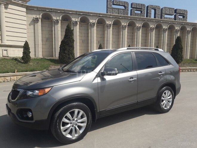 Kia Sorento 2011, 61,500 km - 2.0 l - Gəncə