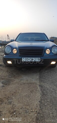 Mercedes E 220 1999, 367,000 km - 2.2 l - Şirvan
