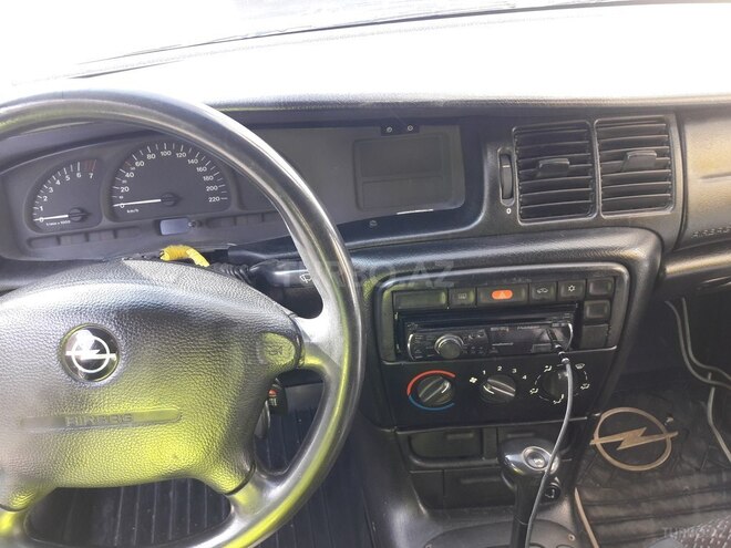 Opel Vectra 1996, 40,000 km - 1.8 l - Bakı