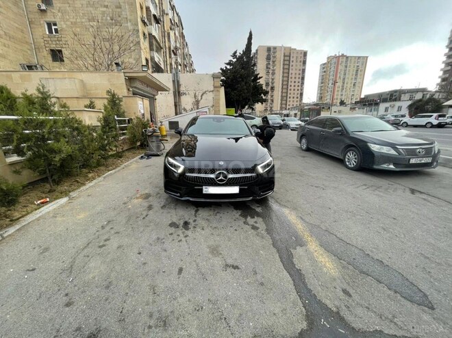 Mercedes  2018, 38,000 km - 2.0 l - Bakı