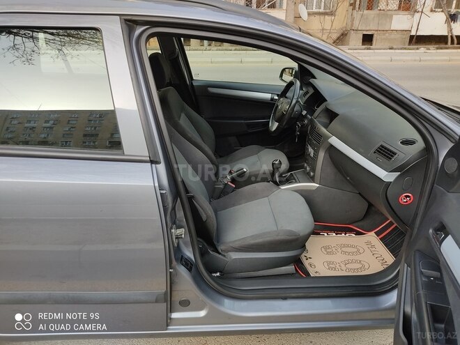 Opel Astra 2006, 186,418 km - 1.3 l - Bakı