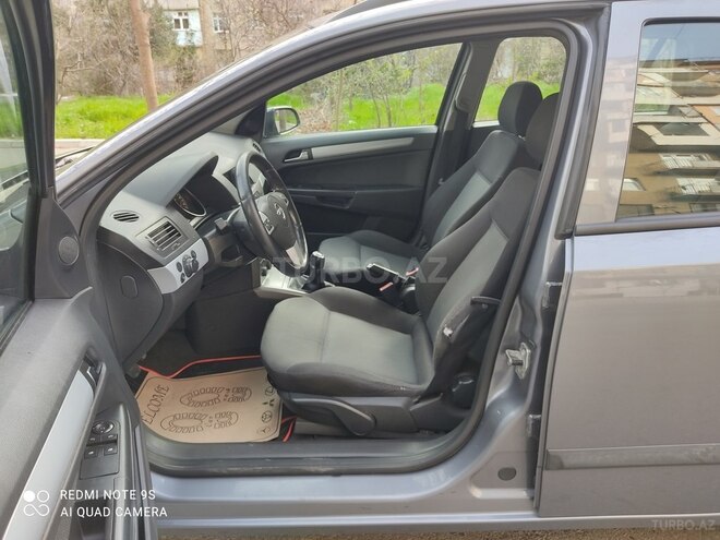 Opel Astra 2006, 186,418 km - 1.3 l - Bakı