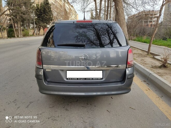 Opel Astra 2006, 186,418 km - 1.3 l - Bakı