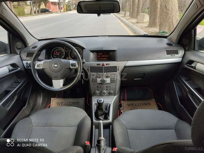 Opel Astra 2006, 186,418 km - 1.3 l - Bakı