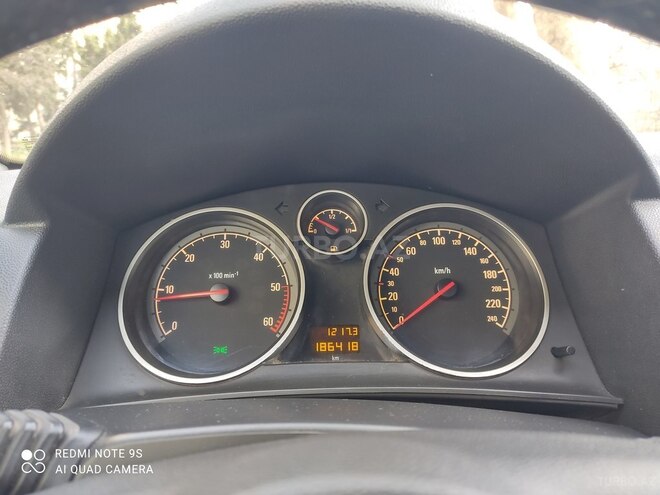 Opel Astra 2006, 186,418 km - 1.3 l - Bakı