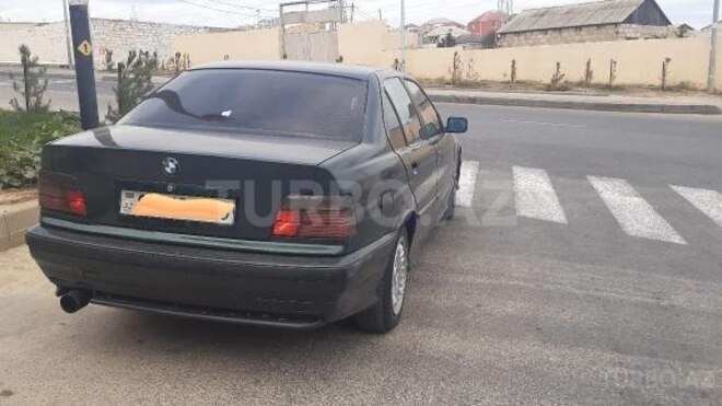 BMW 318 1994, 296,500 km - 1.8 l - Bakı