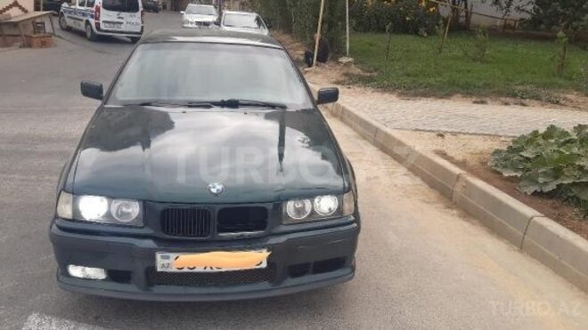 BMW 318 1994, 296,500 km - 1.8 l - Bakı