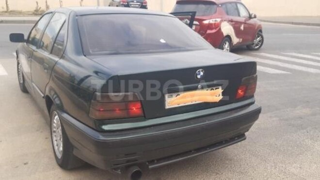 BMW 318 1994, 296,500 km - 1.8 l - Bakı