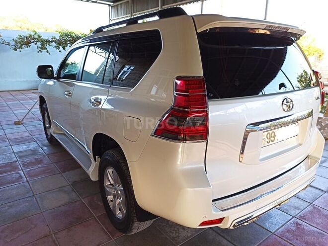 Toyota Prado 2010, 148,000 km - 2.7 l - Saatlı