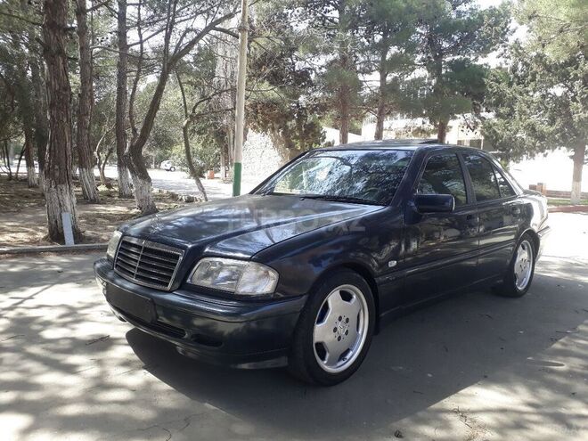 Mercedes C 180 1998, 290,000 km - 1.8 л - Sumqayıt