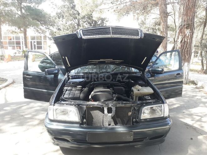 Mercedes C 180 1998, 290,000 km - 1.8 л - Sumqayıt