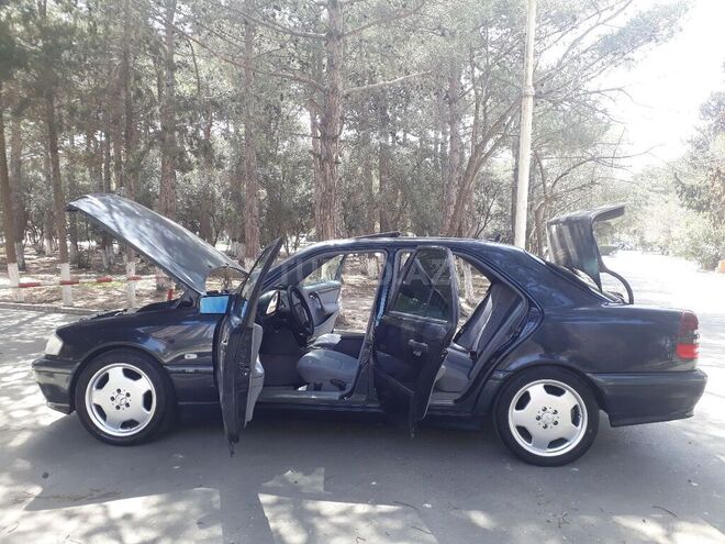 Mercedes C 180 1998, 290,000 km - 1.8 л - Sumqayıt