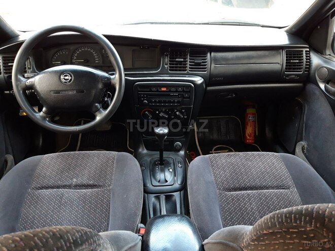 Opel Vectra 1996, 272,000 km - 2.0 l - Sumqayıt
