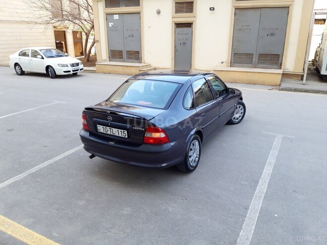 Opel Vectra 1996, 272,000 km - 2.0 l - Sumqayıt