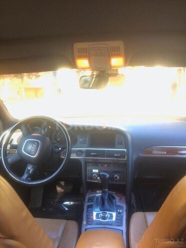 Audi A6 2004, 234,543 km - 4.2 л - Bakı