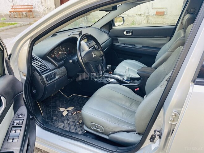 Mitsubishi Galant 2007, 197,000 km - 2.4 л - Bakı