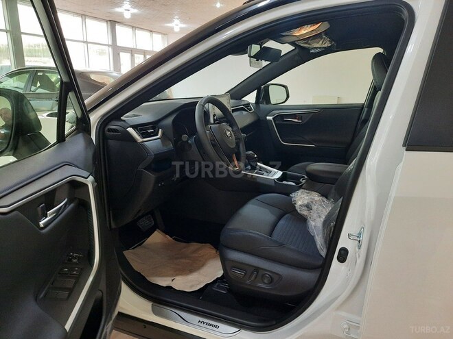 Toyota RAV4 2021, 0 km - 2.5 l - Bakı