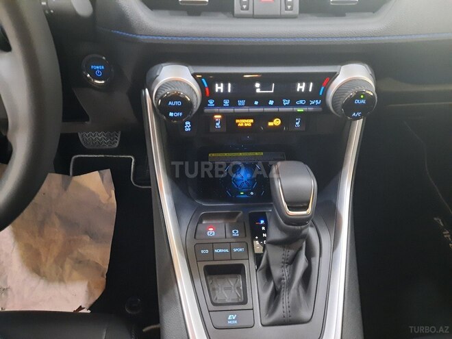 Toyota RAV4 2021, 0 km - 2.5 l - Bakı