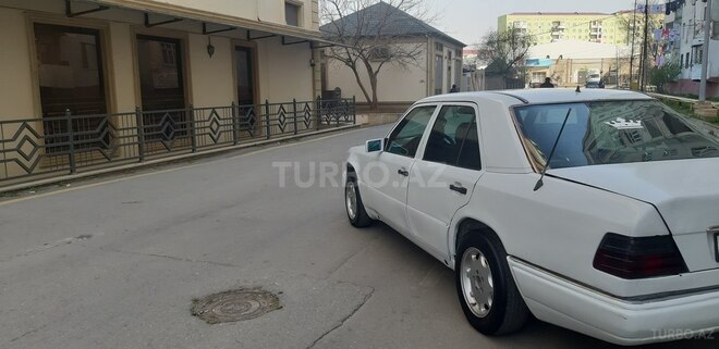 Mercedes E 200 1995, 325,406 km - 2.0 l - Sumqayıt