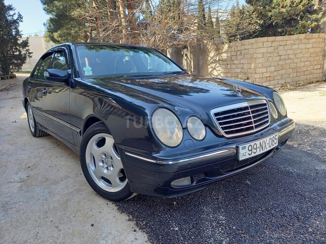 Mercedes E 270 2001, 394,000 km - 2.7 l - Bakı