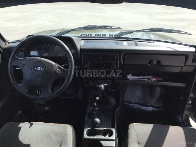 LADA (VAZ) Niva 2019, 45,000 km - 1.7 l - Ucar