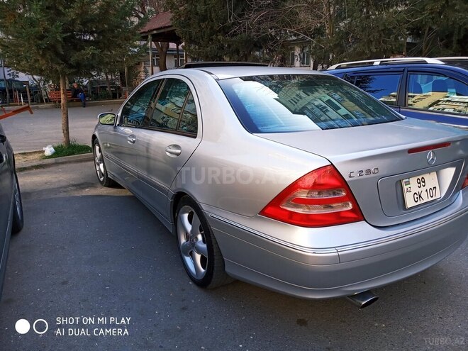Mercedes C 180 2004, 252,185 km - 1.8 l - Bakı