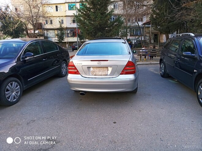 Mercedes C 180 2004, 252,185 km - 1.8 l - Bakı