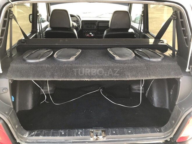 LADA (VAZ) Niva 2019, 45,000 km - 1.7 l - Ucar