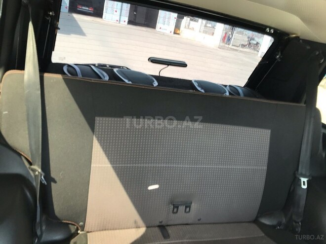 LADA (VAZ) Niva 2019, 45,000 km - 1.7 l - Ucar