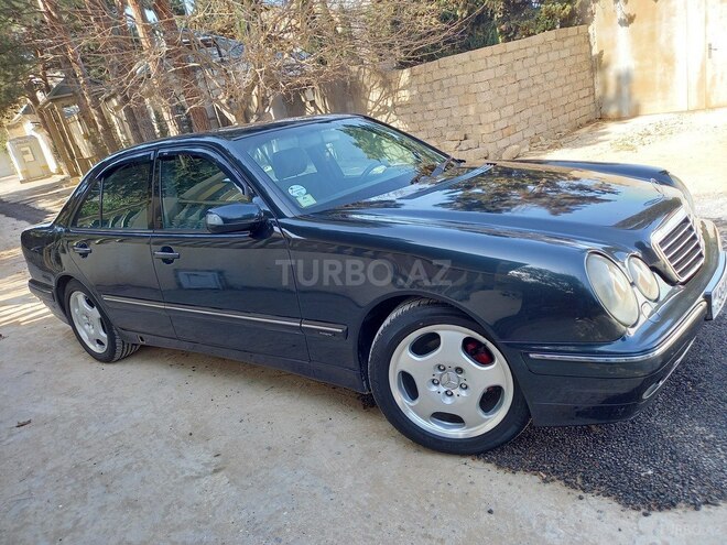 Mercedes E 270 2001, 394,000 km - 2.7 l - Bakı