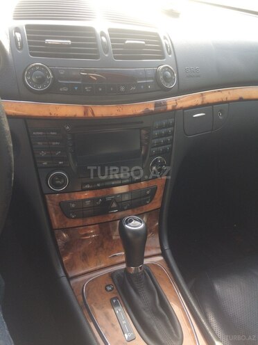 Mercedes E 320 2002, 246,400 km - 3.2 l - Bakı