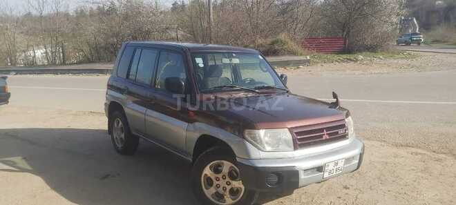 Mitsubishi Pajero io 1998, 350,000 km - 1.8 l - Qusar